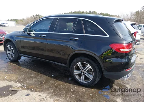 2019 Mercedes-Benz Glc 300 z USA, uszkodzony, nr VIN WDC0G4JBXK1005572